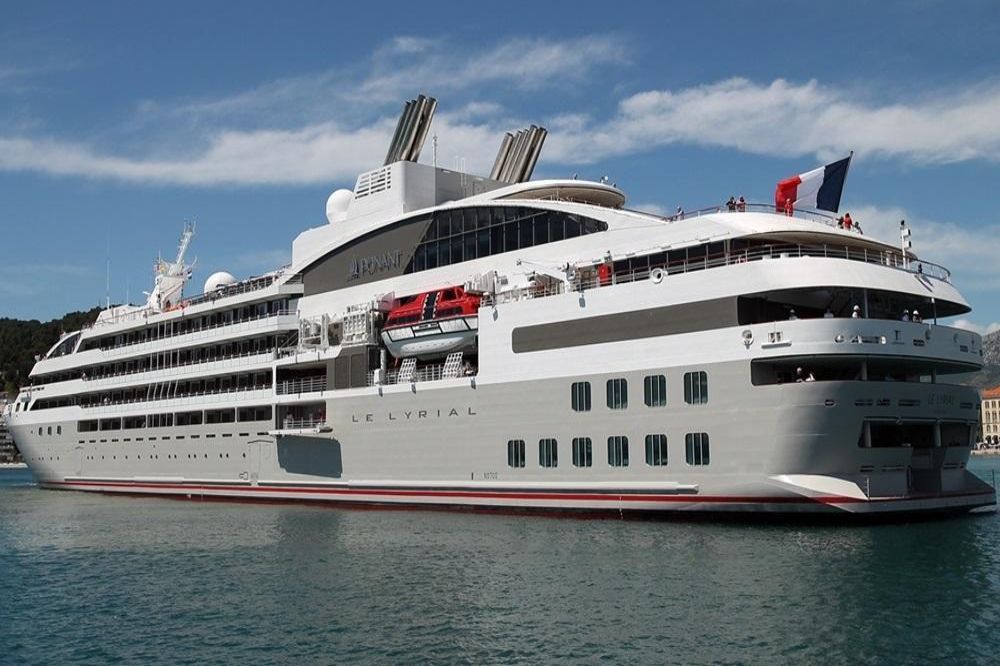 Le Lyrial 星輝號 （Ponant）
