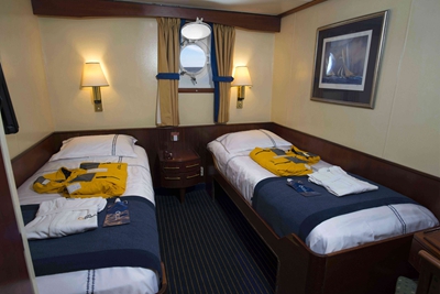 ocean adventurer maindecktwinporthole cabin 210 rogelio espinosa